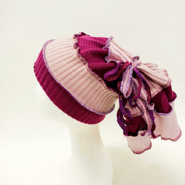 Scrappy beanie - Wine with pink